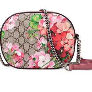 Gucci Mini GG Supreme Blooms Chain Crossbody/Dust Bag $1891 Like New